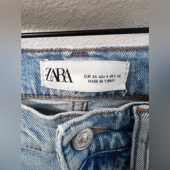 Zara Distressed Skinny Jeans Size 4 - Picture 4 of 6